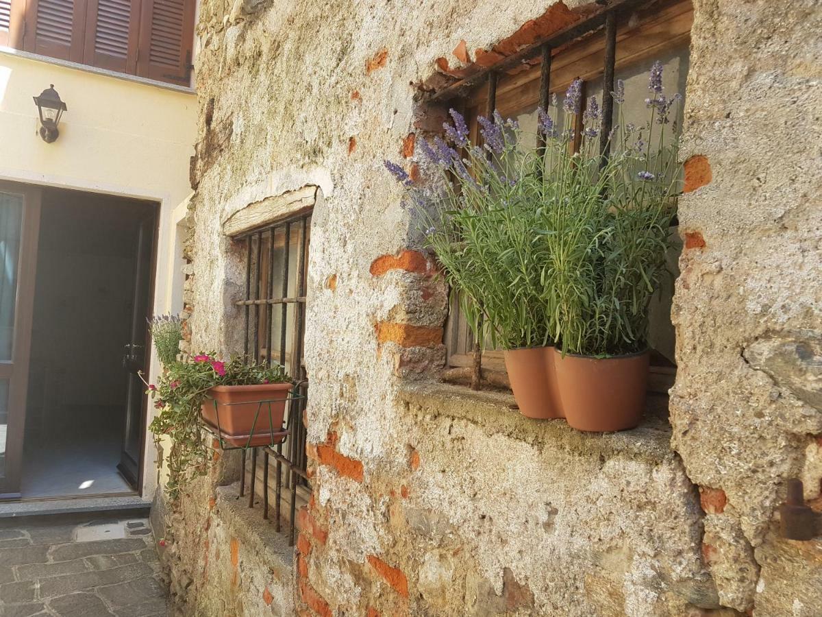 Апартаменты A Casa Di Sole Brovello-Carpugnino Экстерьер фото