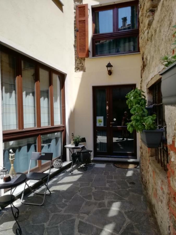 Апартаменты A Casa Di Sole Brovello-Carpugnino Экстерьер фото